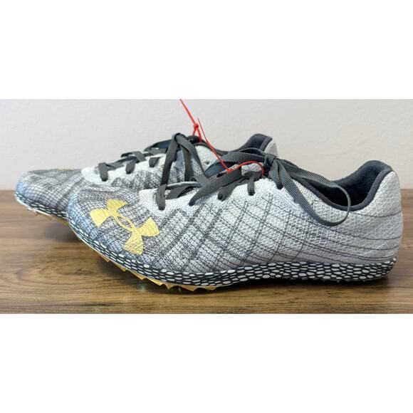 NWT Under Armour UA HOVR™ Shakedown Metallic Plaid Track Shoes Size 5.5 - Picture 1 of 9